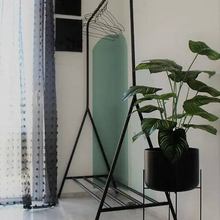 Serendipity Plus * Rhodes City