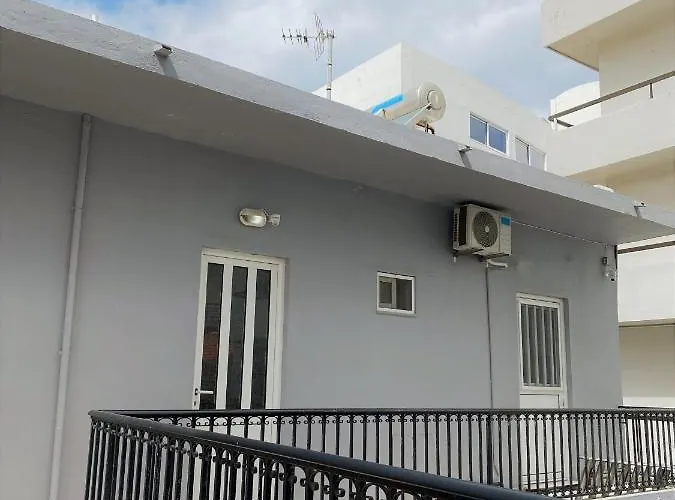 Serendipity Plus Apartment *